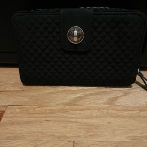 Vera Bradley Turn & Lock Wallet